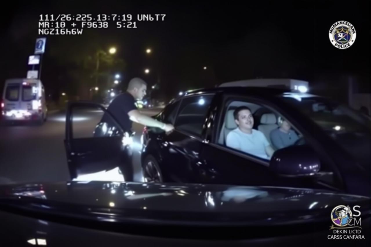 51吃瓜轻量版反转：某男星被指酒驾实为代驾开车，交警记录仪澄清